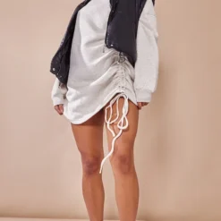 Robe Pull Oversize Avoine En Sweat Froncé Oversize à Col Ras 7 Robe Pull Oversize Avoine En Sweat Froncé Oversize à Col Ras -Jupe Lumine Soldes Boutique 00d37d3df7762e92492555fadd6d571e17e13a31 cnb7272 3