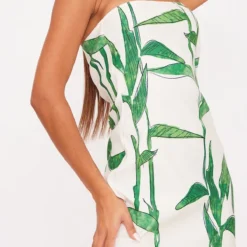 Robe Bustier Moulante Verte Imprimé Feuilles 8 Robe Bustier Moulante Verte Imprimé Feuilles -Jupe Lumine Soldes Boutique 082b79bf703f17efa14761da909919ddfd92788c cne8472 4