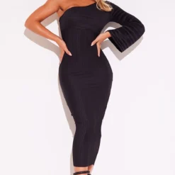 Robe Mi-longue Plissée Noire à Manche évasée Unique