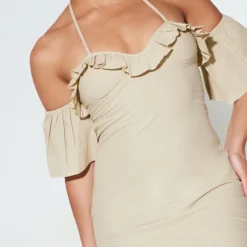 Robe Droite Vert Sauge En Maille Tissée Découpée Volantée à Dos Nu Et Col Bardot 8 Robe Droite Vert Sauge En Maille Tissée Découpée Volantée à Dos Nu Et Col Bardot -Jupe Lumine Soldes Boutique 0a2f6c95a6c340900463d6998c26388d5ba72112 cnd8928 4