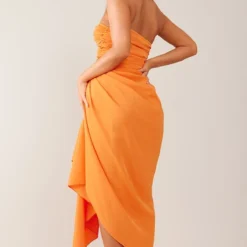 Robe Mi-longue Orange Froncée à Décolleté -Jupe Lumine Soldes Boutique 0c87460a270891a71af31bde9630c1e3670bf201 cnd8012 2
