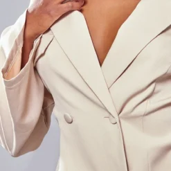 Robe Blazer Gris Pierre Froncée Et Découpée Dans Le Dos à Double Boutonnière -Jupe Lumine Soldes Boutique 0d3da6507cd969eea0c90c23d0cb56453a98d5e7 cnb7396 4