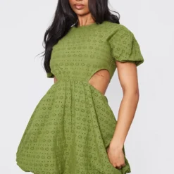 Robe Babydoll En Broderie Kaki à Découpes -Jupe Lumine Soldes Boutique 0db5d13f299711b3e0ddbd384c4c009e29014884 cnd1211 1