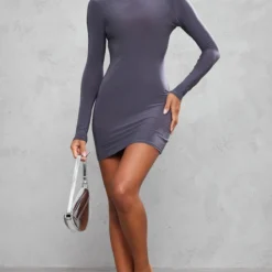 Robe Moulante Gris Anthracite Découpée Dans Le Dos Croisée à Manches Longues -Jupe Lumine Soldes Boutique 0f5a1c4e4433ac8d067378ba321601031c4770cd cnd2295 3