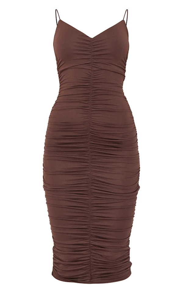 Robe Mi-longue Chocolat Très Froncée à Bretelles Fines 5 Robe Mi-longue Chocolat Très Froncée à Bretelles Fines – Image 5