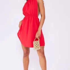 Robe Droite Rouge à Taille élastifiée Et Col Montant