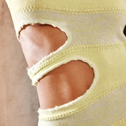 Mini Robe En Maille Tricot Jaune Chiné à Grosses Découpes Sur Le Côté -Jupe Lumine Soldes Boutique 10cc58ded43cac37f1a6e0090cd52e431e0c53d2 cnc3266 4