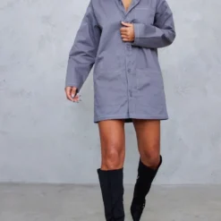 Robe Chemise Gris Anthracite à Coutures Contrastantes Et Poches Cargo 7 Robe Chemise Gris Anthracite à Coutures Contrastantes Et Poches Cargo -Jupe Lumine Soldes Boutique 1106a5cb83290237ad12ee9a32d3a5709a802863 cnd1262 3