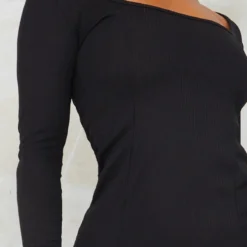 Robe Moulante Fendue Côtelée Noire à Col Carré Et Manches Longues -Jupe Lumine Soldes Boutique 11ff09d6c4f876df7e0304f84c3b2ece37f3c0ec cmt9397 5