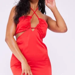 Robe Longue Satinée Rouge à Découpes Et Bretelles -Jupe Lumine Soldes Boutique 1548c726f3bc56adce701b1b50e012fee8777cca cne1537 4