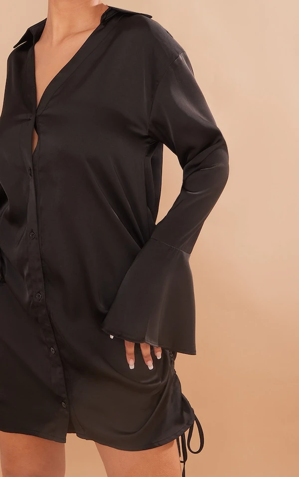 Robe Chemise Satinée Noire à Manches évasées à Double Fronce 4 Robe Chemise Satinée Noire à Manches évasées à Double Fronce – Image 4