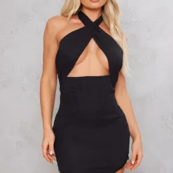 Robe Moulante En Mousseline De Soie Noire Dos Nu Croisé à Ourlet En Dentelle