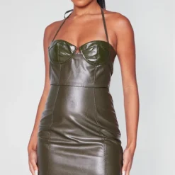 Robe Moulante Dos Nu En Similicuir Kaki Foncé à Détail Bonnets