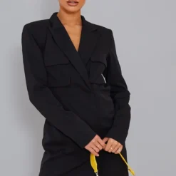 Robe Blazer Noire Style Utilitaire En Maille Tissée à Dos Nu