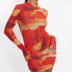 Robe Moulante En Mesh Rouge Imprimé Abstrait à Manches Longues -Jupe Lumine Soldes Boutique 1e710b53c177b66371b2c46e7b0c707a98828edb cne1829 3