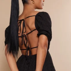 Robe Droite En Broderie Anglaise Noire à Manches Bouffantes 8 Robe Droite En Broderie Anglaise Noire à Manches Bouffantes -Jupe Lumine Soldes Boutique 206e3bebb14254fa4d6b93401c5f262268a3036c cnd4034 4