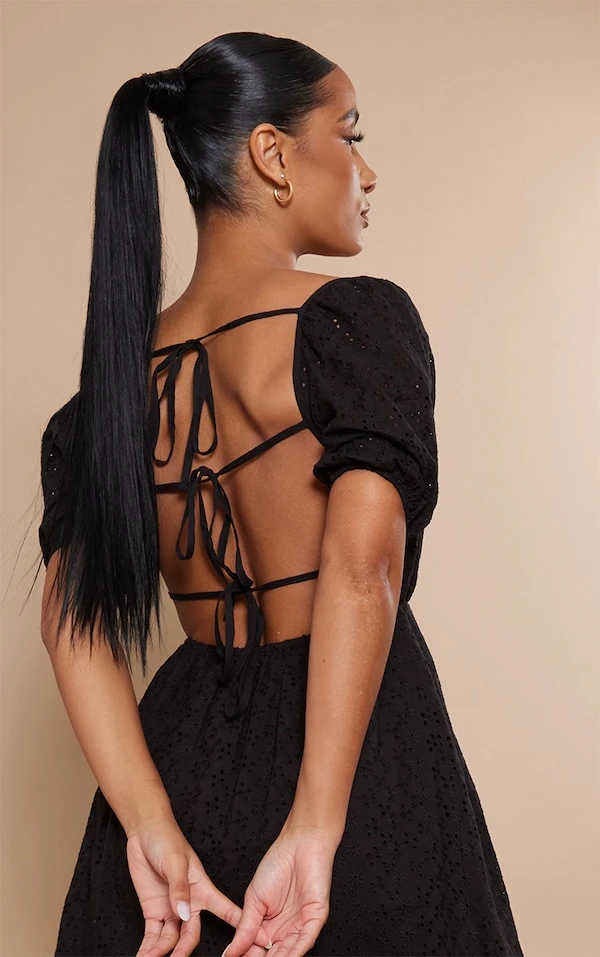 Robe Droite En Broderie Anglaise Noire à Manches Bouffantes 4 Robe Droite En Broderie Anglaise Noire à Manches Bouffantes – Image 4