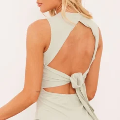 Robe Moulante Finement Côtelée Vert Sauge à Découpes Et Nouée Dans Le Dos 8 Robe Moulante Finement Côtelée Vert Sauge à Découpes Et Nouée Dans Le Dos -Jupe Lumine Soldes Boutique 219fc7dfda1df97c71c42ae9b1fbc6f0f554ddb4 cne6502 4