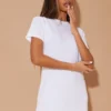 Robe T-shirt Basique Blanche à Manches Courtes