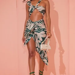 Robe Longue Asymétrique Vert Foncé Imprimé Abstrait à Découpes Et Dos Nu