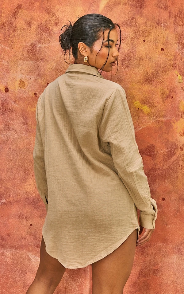 Diamond Robe Chemise De Plage Oversize Crêpée Douce Gris Pierre 2 Diamond Robe Chemise De Plage Oversize Crêpée Douce Gris Pierre – Image 2