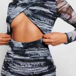 Robe Mi-longue En Mesh Noir Imprimé Zèbre Cache-coeur Découpée -Jupe Lumine Soldes Boutique 23a78d37735d19c3bb1a109ef2a4b8f8ddb9ef8a cnc7765 4