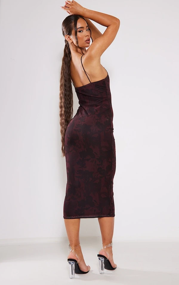 Robe Mi-longue En Mesh Bordeaux Fleuri à Bretelles Et Bordure Dentelle 2 Robe Mi-longue En Mesh Bordeaux Fleuri à Bretelles Et Bordure Dentelle – Image 2