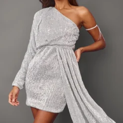Robe Moulante Asymétrique En Sequins Argentés Effet Drapé -Jupe Lumine Soldes Boutique 295d7cfcfaba8278a410c38915dac4c290efb496 cnb3650 4