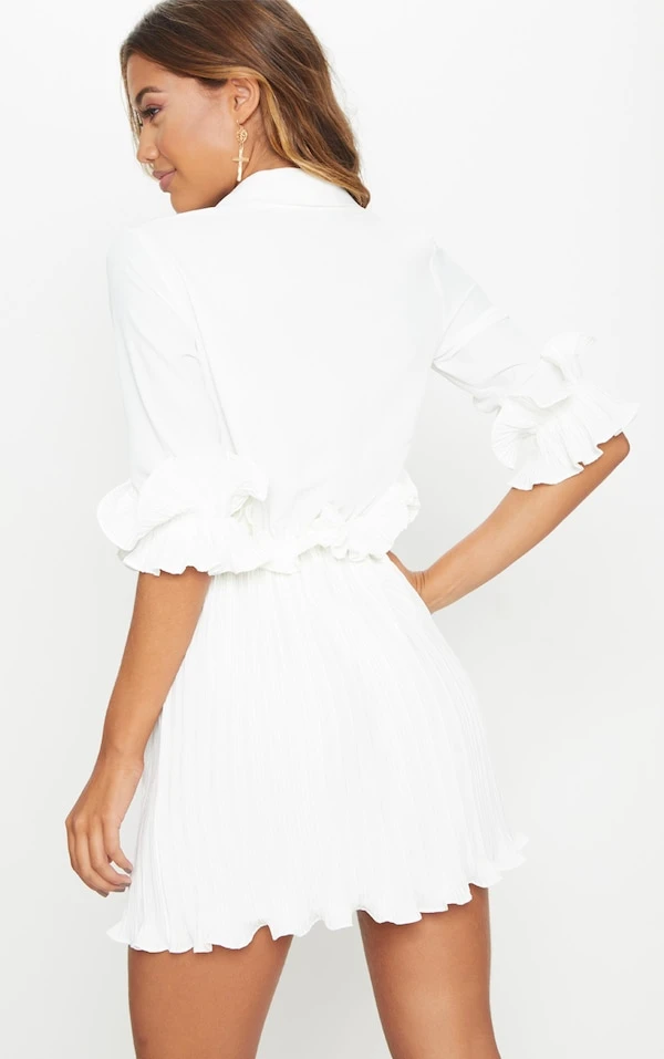 Robe Patineuse Blanche Plissée à Volants 2 Robe Patineuse Blanche Plissée à Volants – Image 2