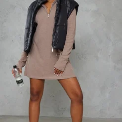 Robe Pull Oversize Côtelée Café Au Lait à Col Haut Et Demi-zip 7 Robe Pull Oversize Côtelée Café Au Lait à Col Haut Et Demi-zip -Jupe Lumine Soldes Boutique 2d98b6cd12f780ec91ca192f6601b8a8ab2ac6fc cna3032 3