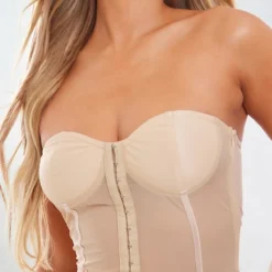 Robe Longue Bustier En Mesh Nude à Crochets Et Oeillets Détail Coutures -Jupe Lumine Soldes Boutique 2da497d386baafe9804f7e8af306a1a297303cf7 cne2686 4