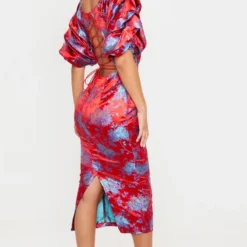 Robe Mi-longue Rouge En Jacquard Floral à Laçage Au Dos