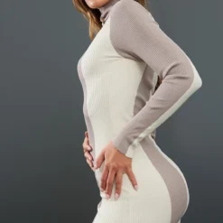 Robe En Maille Tricot Café Au Lait à Rayures Contrastantes Et Manches Longues 6 Robe En Maille Tricot Café Au Lait à Rayures Contrastantes Et Manches Longues -Jupe Lumine Soldes Boutique 3186c6a591f1509da0016ad067cf832cf4326727 cnb1385 2