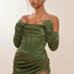 Label PLT Robe Satinée Sauge Kaki à Corset Et Manches Froncées