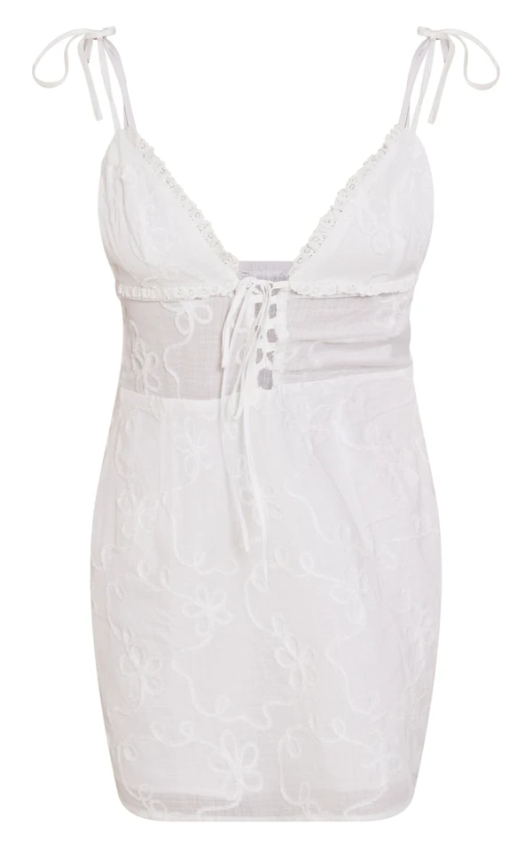 Robe Droite Texturée Douce Blanche Fleurie Décolletée à Lacets 5 Robe Droite Texturée Douce Blanche Fleurie Décolletée à Lacets – Image 5