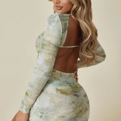 Robe Moulante En Jersey Texturé Vert Délavé Imprimé Camouflage à Manches Longues