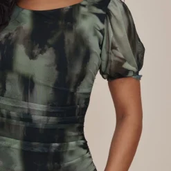 Mini Robe Imprimé Flouté Multicolore Froncée Style Corset à Manches Bouffantes -Jupe Lumine Soldes Boutique 35f98147da20736a2cbf5ae45b28502026624433 cnc4870 4