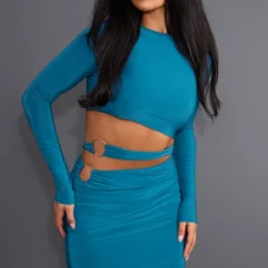 Robe Moulante Vert Sarcelle à Taille Découpée Et Anneaux