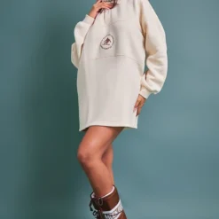 Zero Robe Pull Crème En Polaire à Slogan Ski Et Col Polo -Jupe Lumine Soldes Boutique 3d998280695e374d3679403ee9bfb35ee8eb6243 cnc6654 3