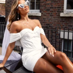 Robe Moulante Blanche à Manches Drapées Détail Bonnets 7 Robe Moulante Blanche à Manches Drapées Détail Bonnets -Jupe Lumine Soldes Boutique 42b0a432b9d3e64ca852678e04bb1ddca139794e cnd9179 3