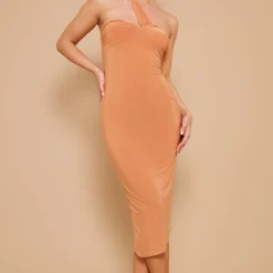 Robe Mi-longue Moulante Argile Asymétrique à Ourlet Pointu