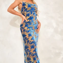 Robe Longue Fleurie Bleue Floquée à Col Bénitier Et Dos Ouvert 7 Robe Longue Fleurie Bleue Floquée à Col Bénitier Et Dos Ouvert -Jupe Lumine Soldes Boutique 470fcf908b39e763c5a6ee5553ad31075d1e48d1 cnd7680 3