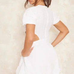 Robe Babydoll En Broderie Blanche à Découpes -Jupe Lumine Soldes Boutique 4aa42cb2beae338afb483a896fdce32911a5383f cnd1210 2