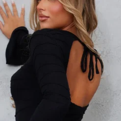 Robe Moulante En Jersey Texturé Noir Découpée Dans Le Dos -Jupe Lumine Soldes Boutique 4c5617e464974fbb77339c57eb08d4acffbb9e7d cnd1338 4