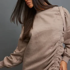 Robe Pull Oversize Taupe En Sweat Froncé Oversize à Col Ras -Jupe Lumine Soldes Boutique 4dfe291d510a7b10877514e5a0f8d7b344be9ecd cnd1269 4