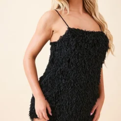 Robe Droite En Fausse Fourrure Noire à Bretelles Fines