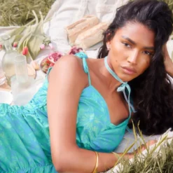 Robe Moulante Verte Fleurie Froncée à Dos Nu Et Bretelles -Jupe Lumine Soldes Boutique 53607b97b56deda0ebb525ffb1e19eabf33b63f0 cnd8919 4