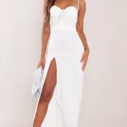 Robe Longue Portefeuille Blanche à Bonnets Frangés De Strass