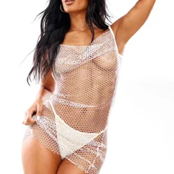 Robe Moulante Ivoire Transparente En Sequins Métallisés à Col Bénitier