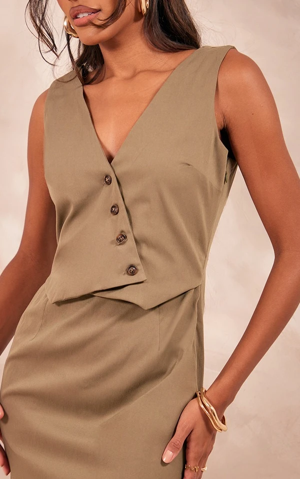 Robe Blazer Sans Manches Kaki à Boutons Superposés 4 Robe Blazer Sans Manches Kaki à Boutons Superposés – Image 4